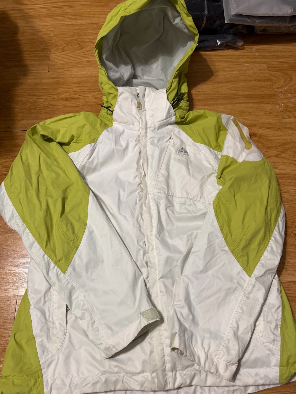 Nike ACG Vintage Y2K Outer Layer 3 Jacket woman’s small